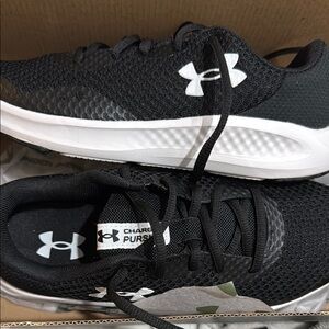 Under Armour Kids' Black and White Sneakers BRAND NEW